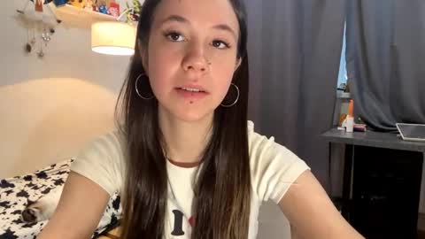 Snapshot of jolandamccammon chatting on 05-24-26, 12:10 I am Joline ntmuLets hit 10 Thumbs Up together online show from 05-24-26, 12:10
