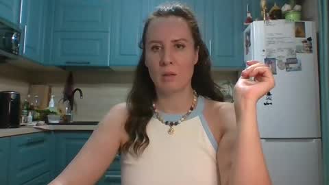 you can call me my Queen online show from 05-20-26, 05:52