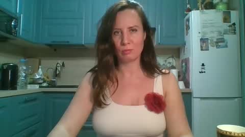 you can call me my Queen online show from 05-23-26, 10:03
