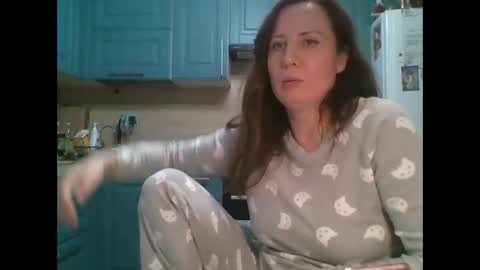 you can call me my Queen online show from 05-29-26, 10:19