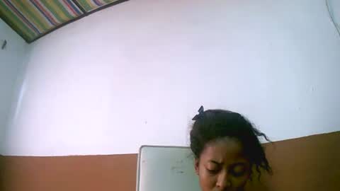 Snapshot of joliekah27 chatting on 02-05-25, 11:55 joliekah27 online show from 02-05-25, 11:55