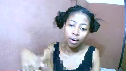 Snapshot of joliekah27 chatting on 03-02-25, 12:32 joliekah27 online show from 03-02-25, 12:32