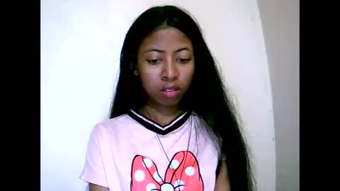 joliekah27 online show from 06-11-26, 12:32