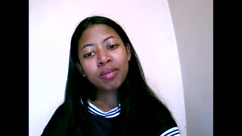 joliekah27 online show from 06-11-26, 07:17