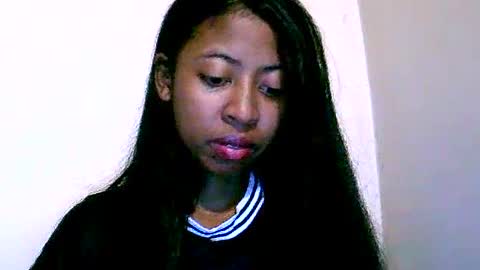 joliekah27 online show from 06-11-26, 07:23
