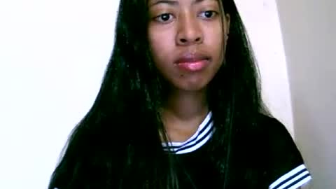 joliekah27 online show from 06-12-26, 07:46