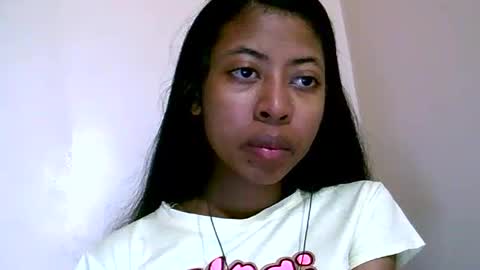 joliekah27 online show from 06-16-26, 08:28