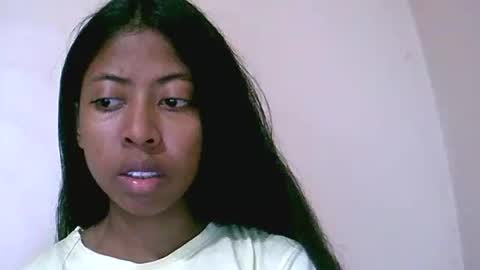 joliekah27 online show from 07-05-26, 07:48