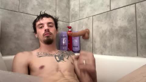 Snapshot of jolleyrancher1998 chatting on 12-16-25, 03:39 jolleyrancher1998 online show from 12-16-25, 03:39