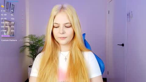 Polly  online show from 12-03-25, 02:52