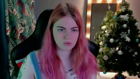 Snapshot of jolly_doll_ chatting on 12-07-24, 03:04 Jolly online show from 12-07-24, 03:04
