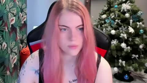Snapshot of jolly_doll_ chatting on 12-24-24, 03:05 Jolly online show from 12-24-24, 03:05