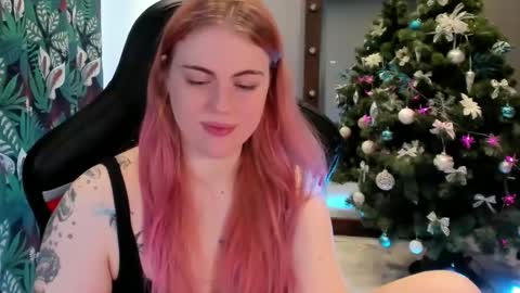 Snapshot of jolly_doll_ chatting on 12-26-24, 06:30 Jolly online show from 12-26-24, 06:30