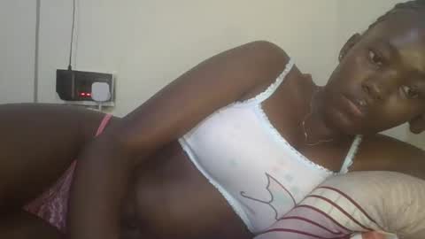 jollynabeb online show from 02-25-25, 10:58