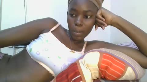 jollynabeb online show from 10-01-25, 07:53