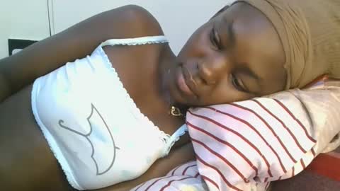 jollynabeb online show from 10-02-25, 07:59