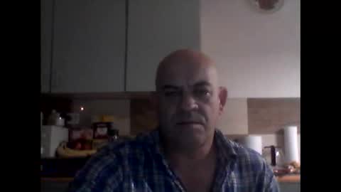 Snapshot of jolmasz30 chatting on 12-18-25, 08:04 jolmasz30 online show from 12-18-25, 08:04