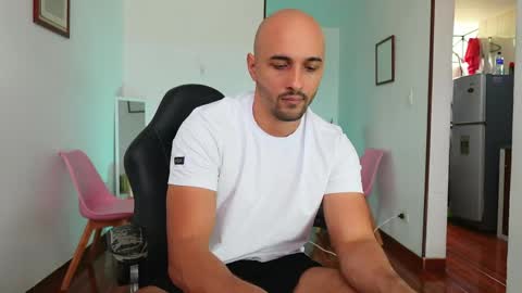 Jon online show from 05-20-26, 04:35
