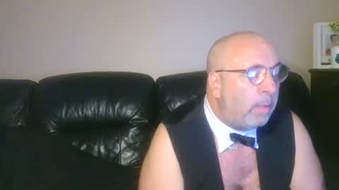 Snapshot of jona51 chatting on 08-02-26, 12:31 jona51 online show from 08-02-26, 12:31
