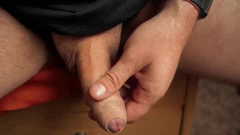 Snapshot of jonahshyfap chatting on 10-05-25, 11:41 jonahshyfap online show from 10-05-25, 11:41