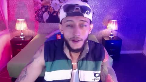 Jonas  online show from 11-25-25, 07:47