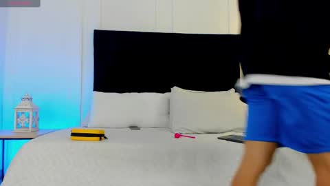 Jonathan Danielss  online show from 02-10-25, 12:39