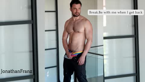 Snapshot of jonathanfranz123 chatting on 02-13-25, 06:16 jonathanfranz123 online show from 02-13-25, 06:16