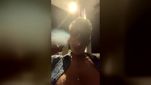 Snapshot of jonathanmandm chatting on 07-23-26, 02:20 jonathanmandm online show from 07-23-26, 02:20