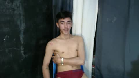Snapshot of jonel_xx chatting on 03-16-26, 05:44 jonel online show from 03-16-26, 05:44
