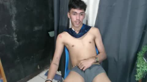Snapshot of jonel_xx chatting on 03-31-26, 06:14 jonel online show from 03-31-26, 06:14