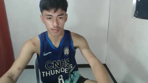 Snapshot of jonel_xx chatting on 04-24-26, 11:29 jonel online show from 04-24-26, 11:29