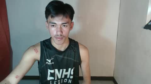 Snapshot of jonel_xx chatting on 04-28-26, 02:27 jonel online show from 04-28-26, 02:27