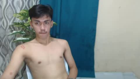 Snapshot of jonel_xx chatting on 07-23-26, 03:37 jonel online show from 07-23-26, 03:37
