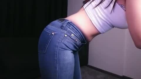 AlesyaJ online show from 02-13-25, 08:59