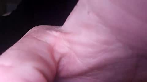 Snapshot of jonesy420xoo chatting on 01-01-25, 04:39 jonesy420xoo online show from 01-01-25, 04:39