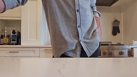 Snapshot of jonesy420xoo chatting on 02-17-25, 10:47 jonesy420xoo online show from 02-17-25, 10:47