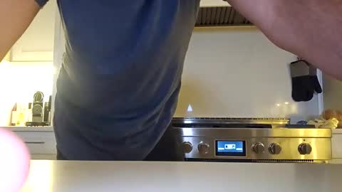 Snapshot of jonesy420xoo chatting on 02-18-25, 03:31 jonesy420xoo online show from 02-18-25, 03:31