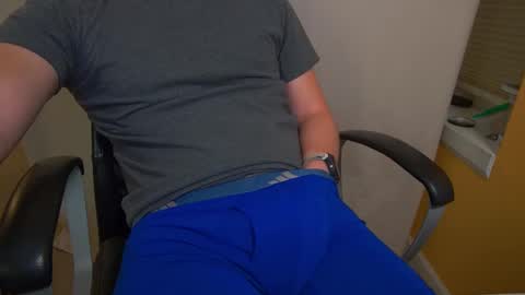 Snapshot of joneszy145 chatting on 02-26-25, 03:21 WhteGuy online show from 02-26-25, 03:21