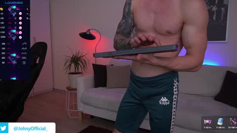 John     online show from 02-04-25, 01:59