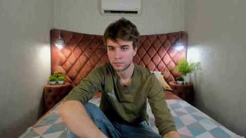 Jonah online show from 11-09-25, 01:42