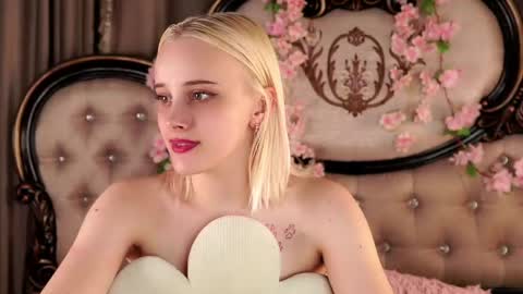 Alice online show from 04-18-26, 07:07