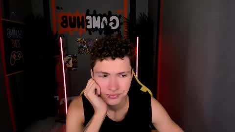 Jonny online show from 10-18-25, 10:38