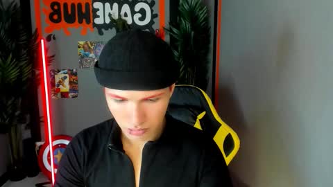 Jonny online show from 11-07-25, 10:37