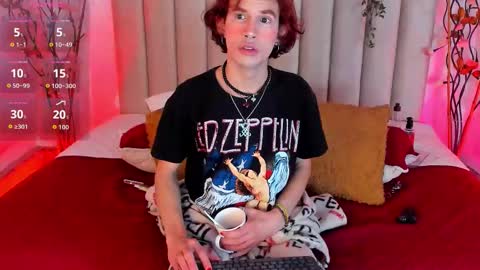 Snapshot of jonny_gilbert chatting on 01-06-26, 12:53 jonny_gilbert online show from 01-06-26, 12:53