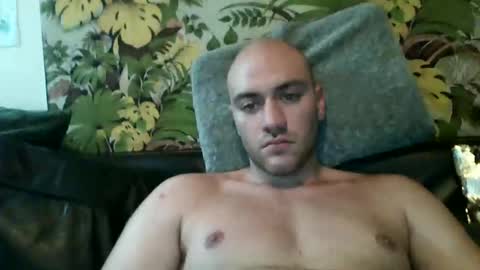 Snapshot of jonnyblow chatting on 12-11-24, 11:41 J online show from 12-11-24, 11:41