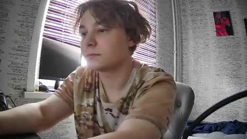 Snapshot of jonnymyloka chatting on 02-11-25, 08:58 JONNY online show from 02-11-25, 08:58