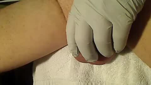 Snapshot of jonr2100 chatting on 10-29-25, 05:20 Jon online show from 10-29-25, 05:20