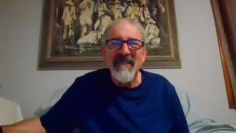 Snapshot of jony_five chatting on 06-05-26, 12:39 Jon online show from 06-05-26, 12:39