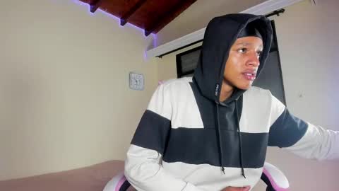 Snapshot of jordan_mm420 chatting on 10-23-25, 03:06 jordan online show from 10-23-25, 03:06