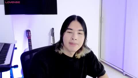 Snapshot of jordiwilldd chatting on 10-12-25, 12:20 Jiho online show from 10-12-25, 12:20